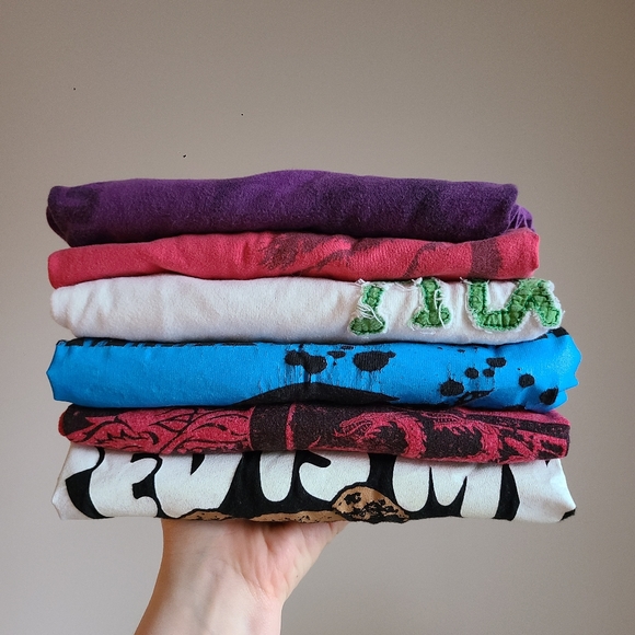 Various graphic T-shirts Lot - Picture 1 of 6